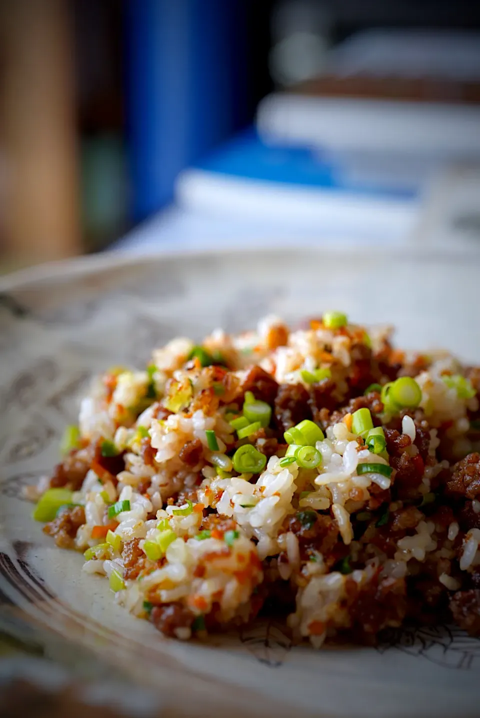 Snapdishの料理写真:挽肉焼飯❣️休日のお家ランチ、簡単ウマウマだよ。(*☻-☻*)|イチロッタさん