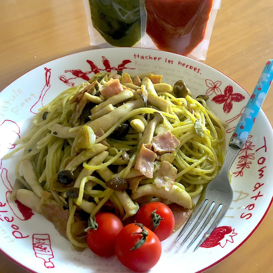 小松菜ソースパスタ|黒蜜きなこさん