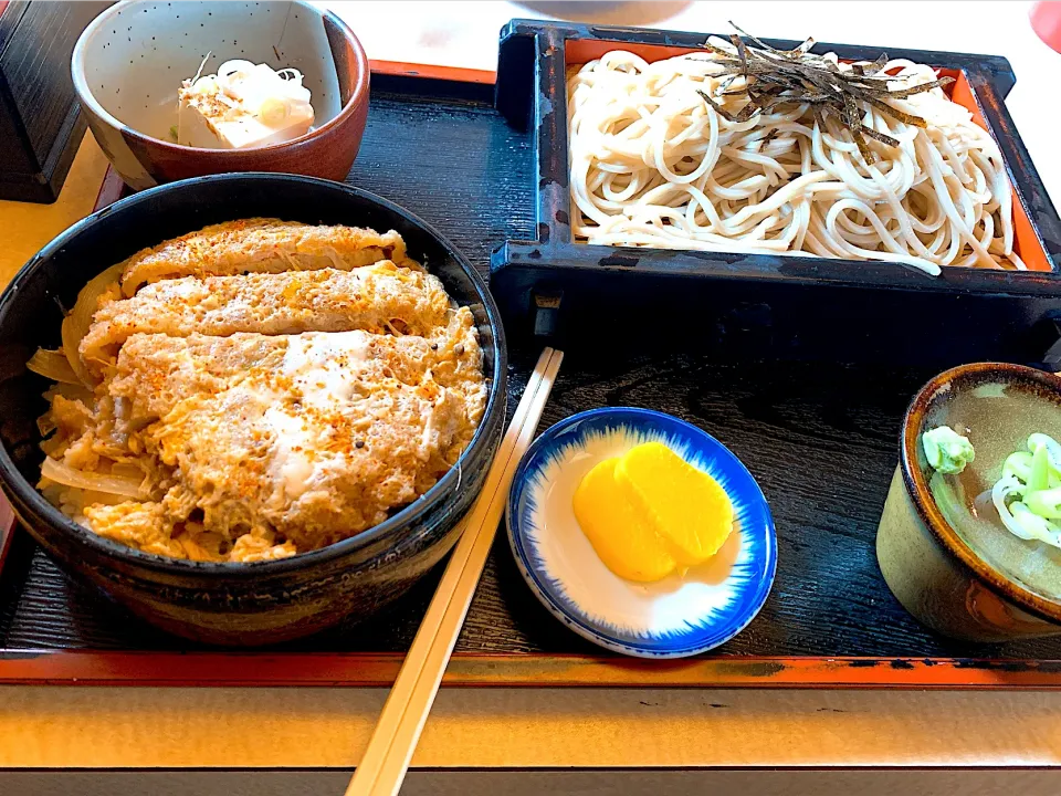 ミニカツ丼＆ざる蕎麦セット|wildcat山猫さん