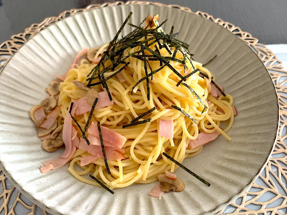 Snapdishの料理写真:簡単和風パスタ|クッキングリーマンさん