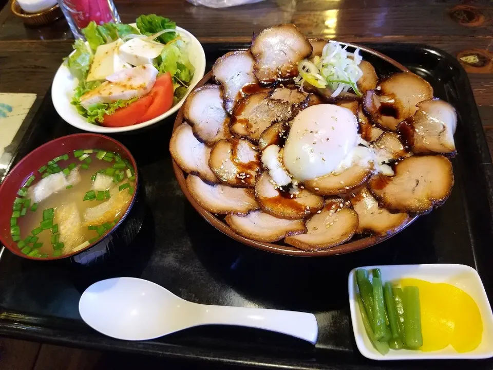 チャーシュー丼|おこげさん