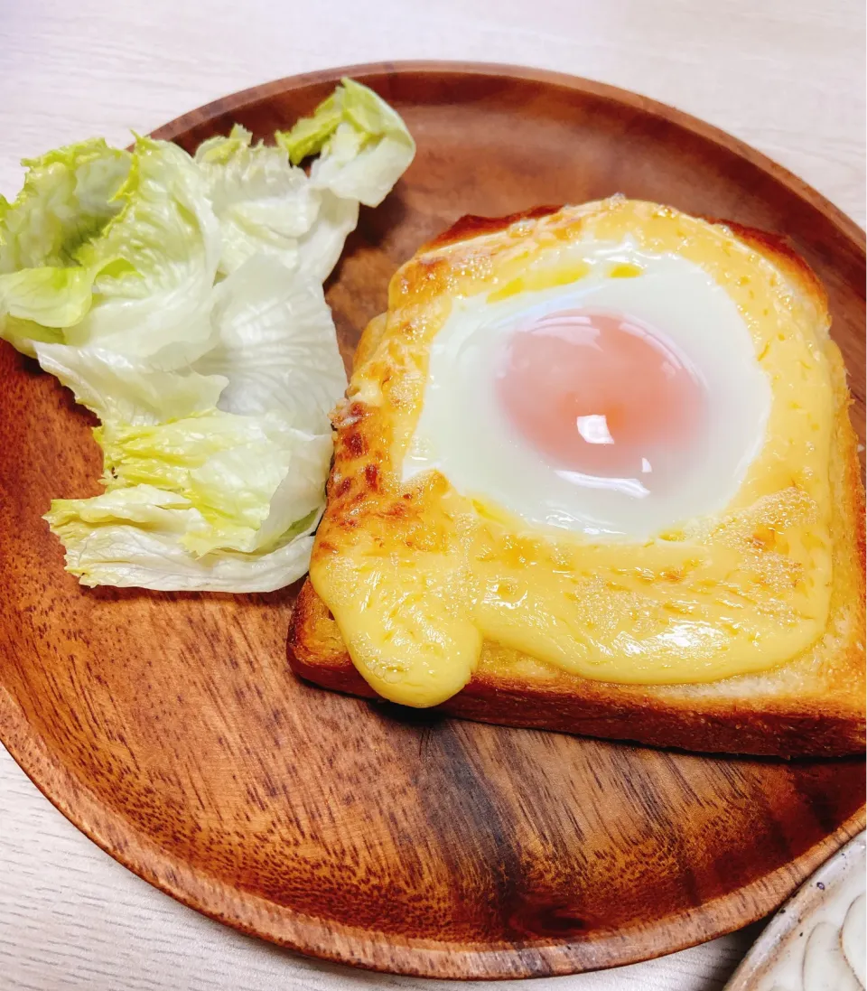 Snapdishの料理写真:マヨたまトースト|わさびまめさん