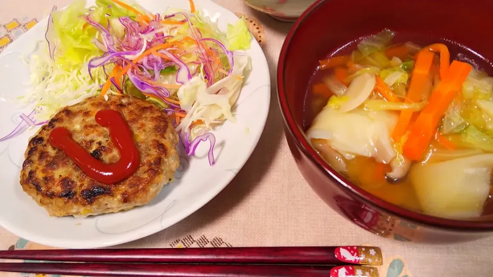 豆腐ハンバーグとワンタンスープ|ずんだもちこさん