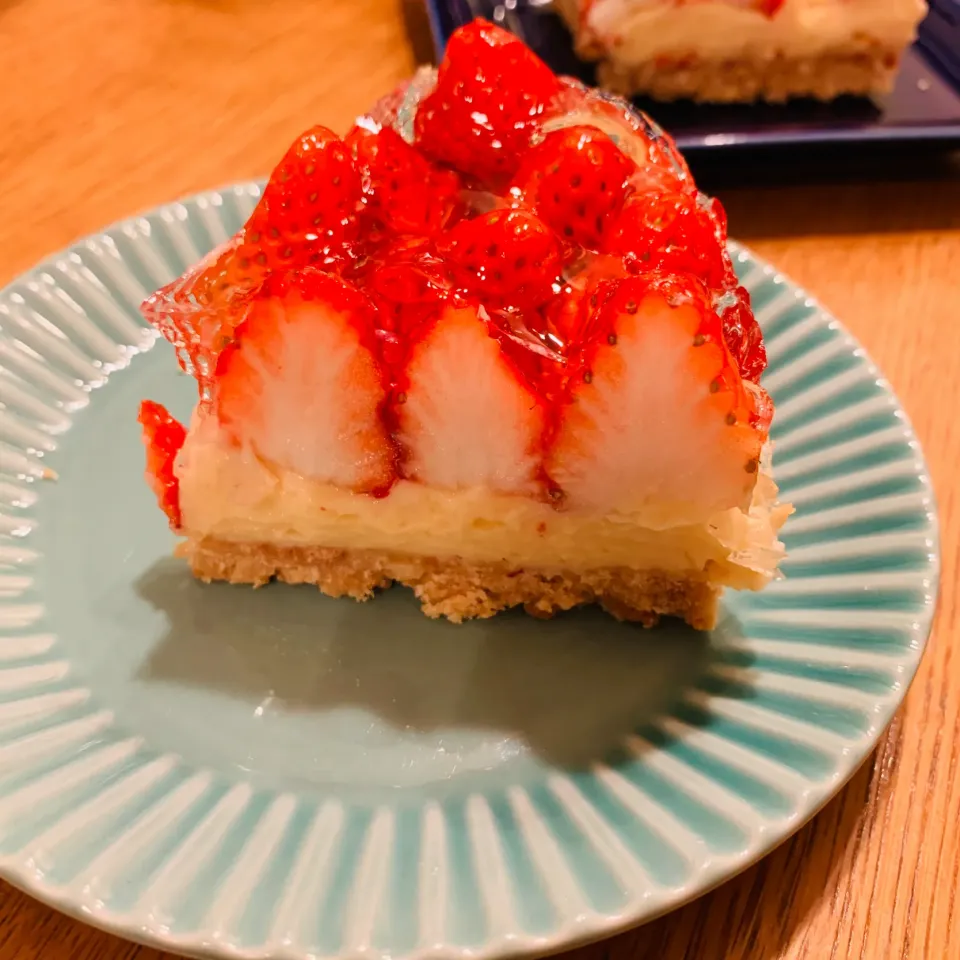 Snapdishの料理写真:いちごタルト🍓|いちごさん