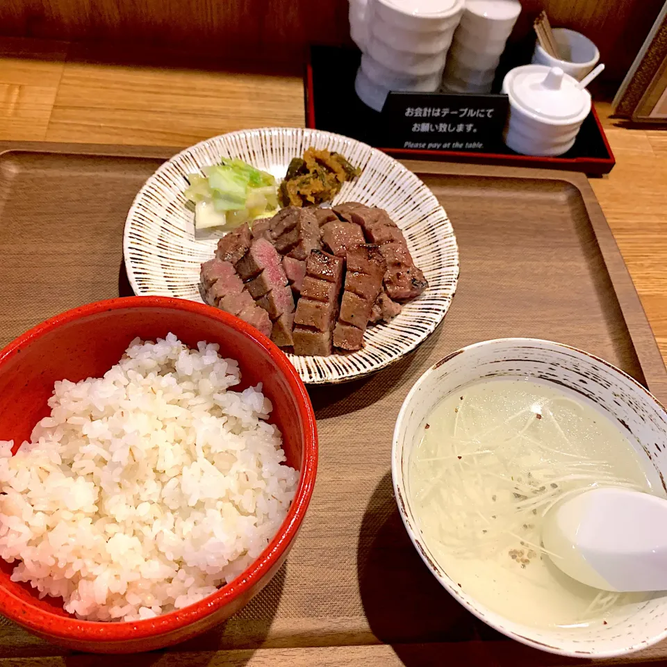 牛タン定食|ともこさん