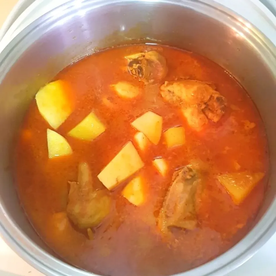 June Cheong's dish Chicken Curry|Juneさん