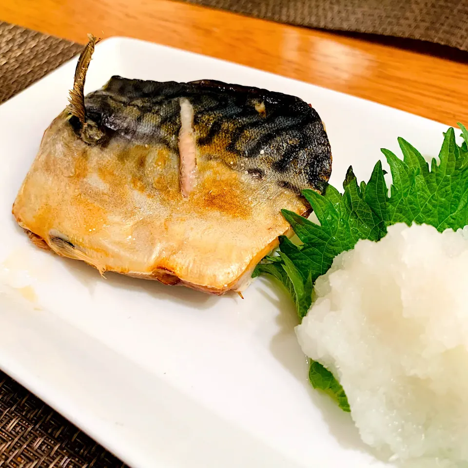 塩鯖焼き🐟|いちごさん