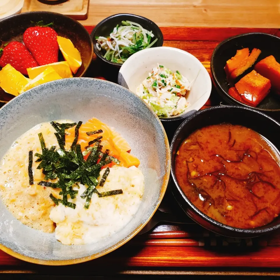 ⭐サーモンねばトロ丼⭐
2020・03/23|Laniさん