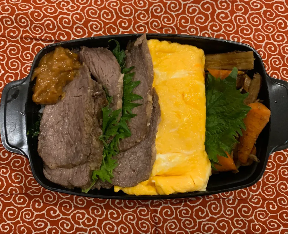 Snapdishの料理写真:ローストビーフ弁当|momomamaさん