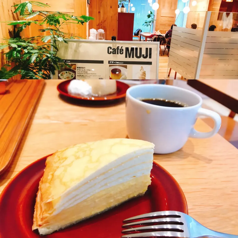 cafeMUJI ミルクレープ＆コーヒー|コージ💫さん