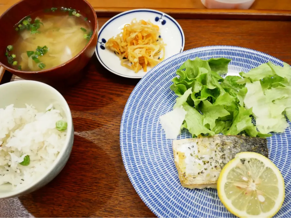 Snapdishの料理写真:20/03/24 夕飯♪ 鰆のハーブソテー|ikukoさん