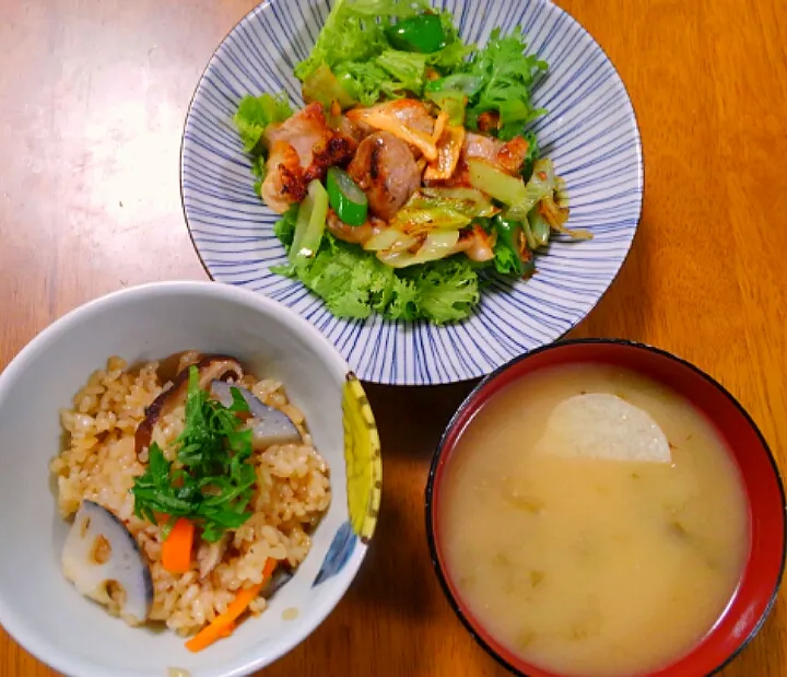 Snapdishの料理写真:３月３日　炊き込みちらし寿司　鶏肉のねぎ塩炒め　山芋とあおさのお味噌汁|いもこ。さん