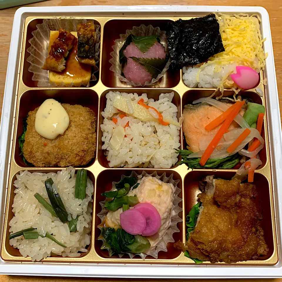 春のひと口自慢弁当🍱|るみおんさん