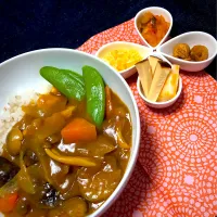 Snapdishの料理写真:🍛ヘルシーカレー🥄|さちさん