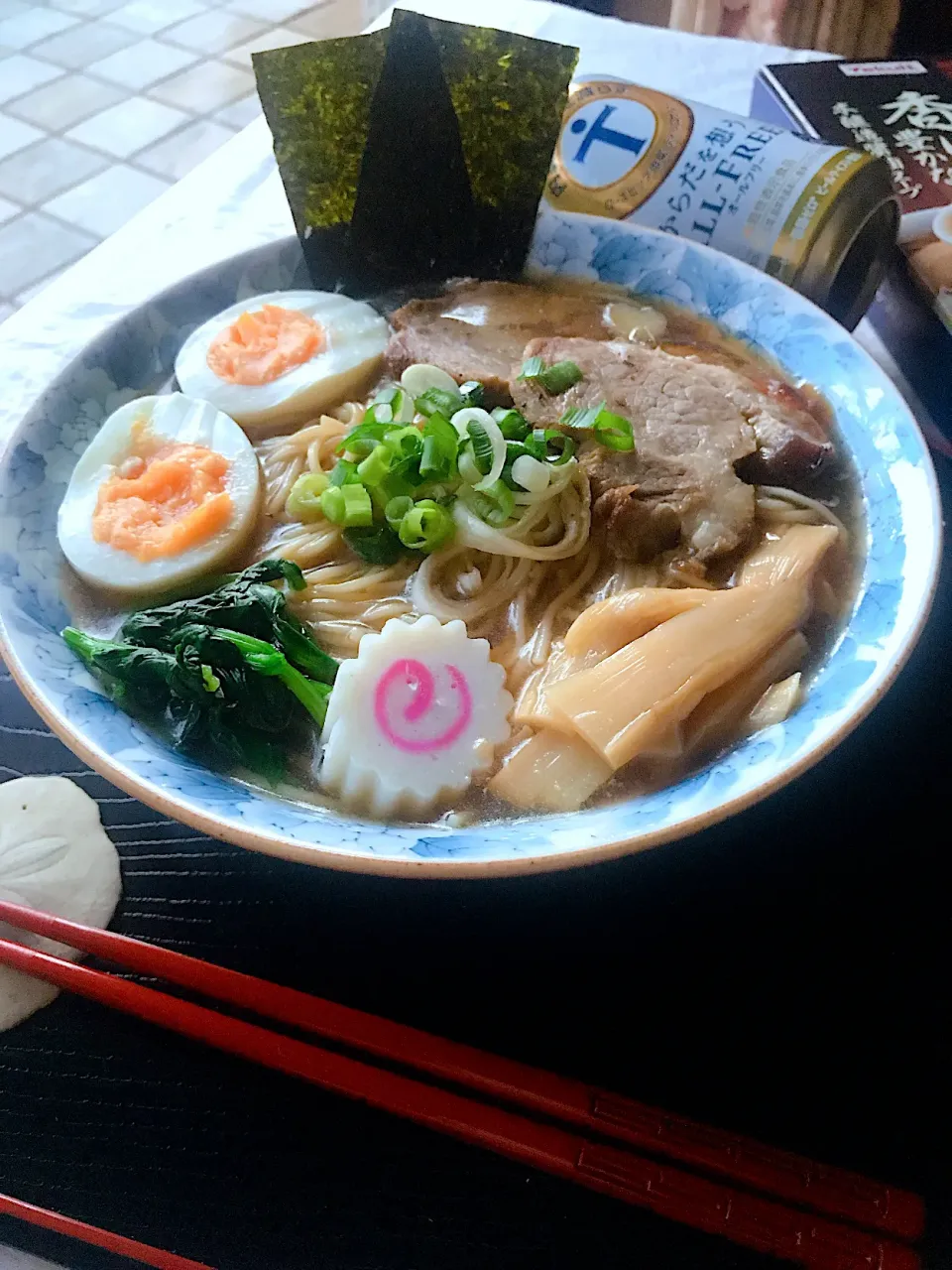 Snapdishの料理写真:お休みの日のランチ~頂いたラーメンで|とんちんさん