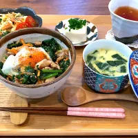 Snapdishの料理写真:ビビンバ丼|あきさん