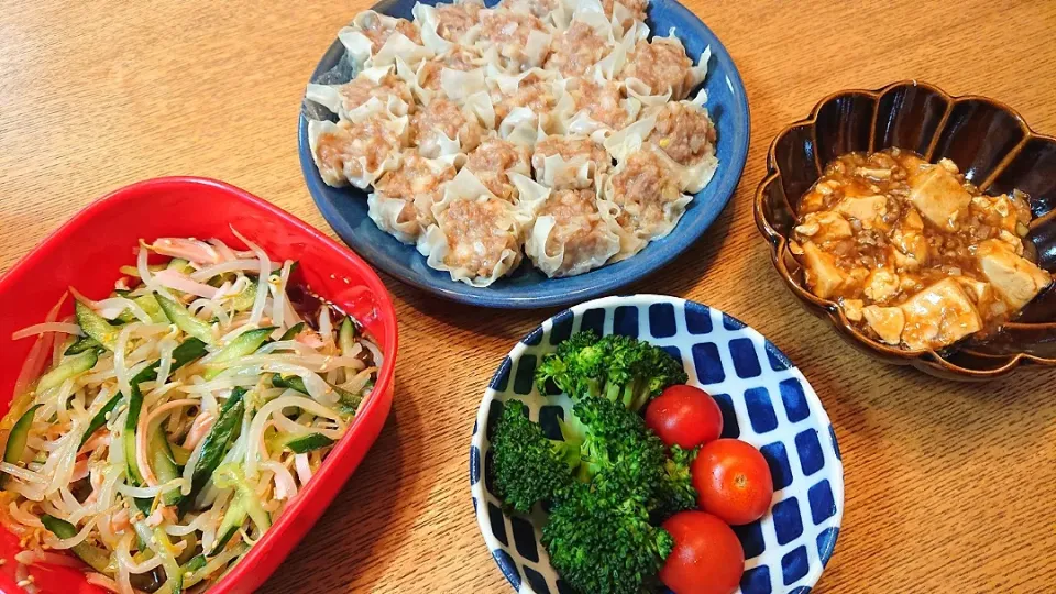 Snapdishの料理写真:焼売&麻婆豆腐|しほさん