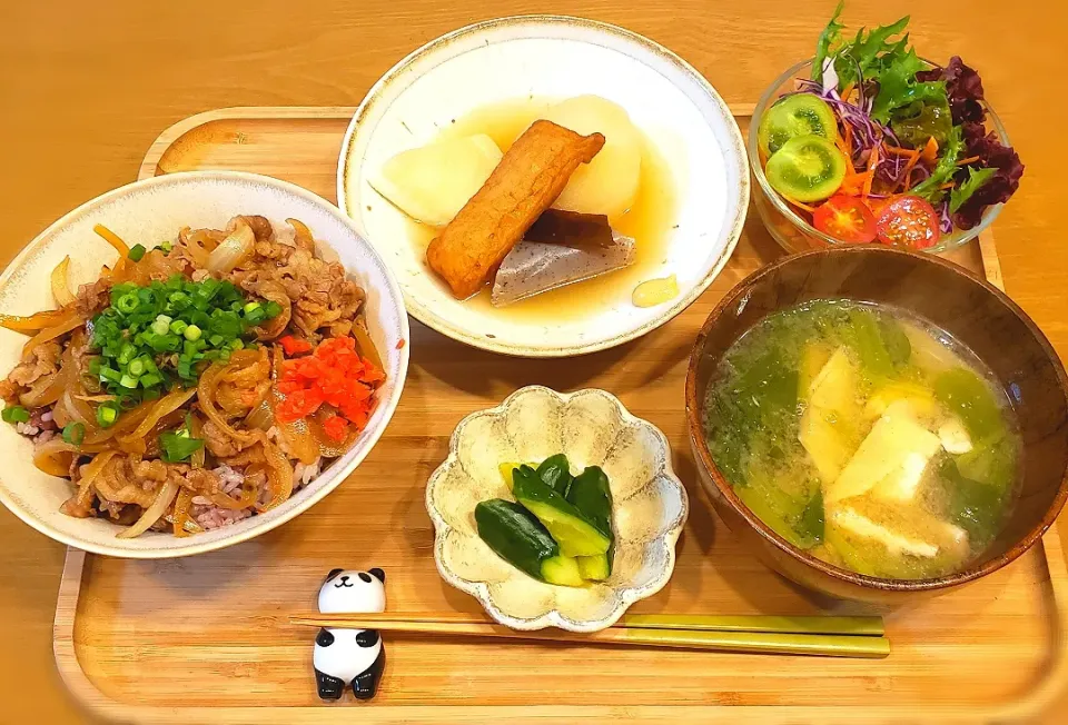 牛丼とおでん🍢|Kaanaさん