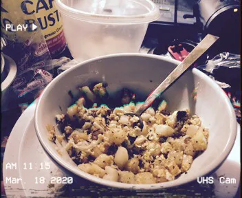 Stupendously yummy bodaciously awesome. Egg and potato breakfast scramble.|Bugsbeさん