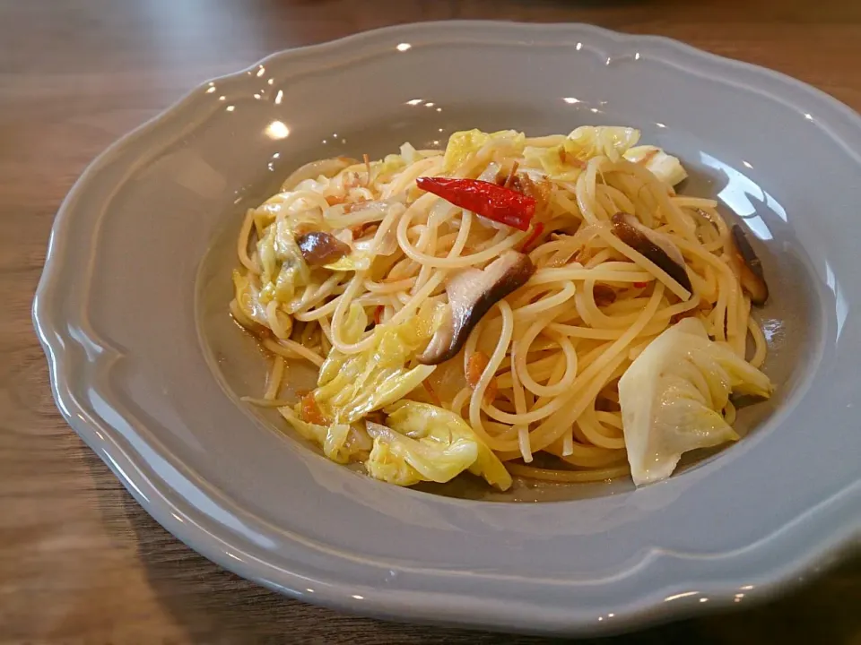 春キャベツと椎茸のチャイニーズスパゲティ|古尾谷りかこさん