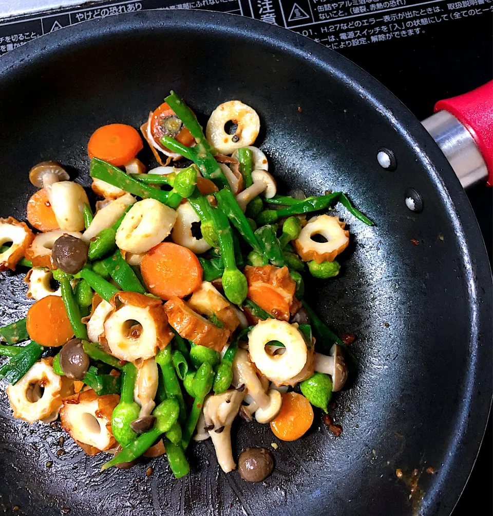 ねぎ坊主の味噌マヨ炒め|まゆさんさん