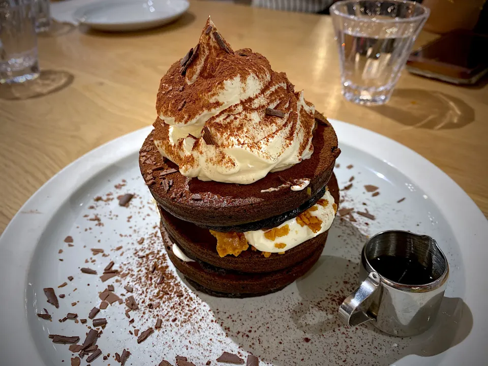 Black tiramisu pancakes|skyblueさん