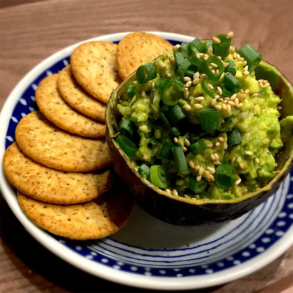 アボカドなめろう🥑|べべべさん