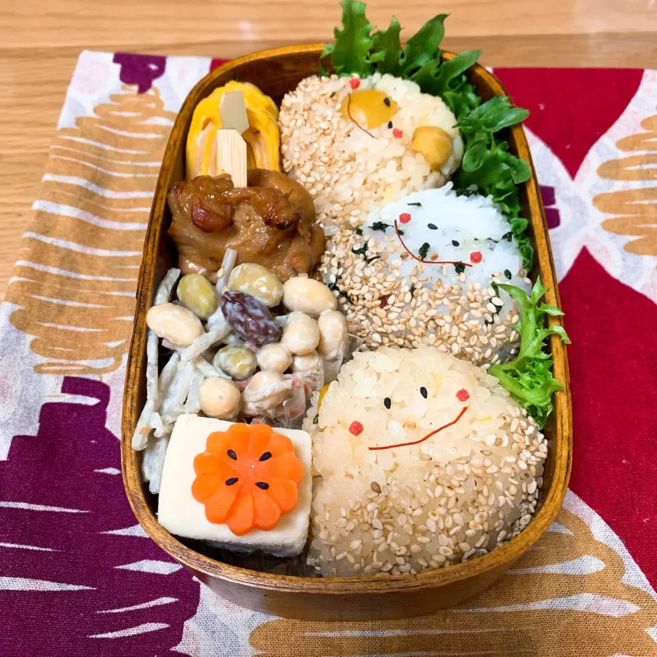 旦那のお弁当2 栗ご飯おにぎり弁当にしました^|ヤマネコさん