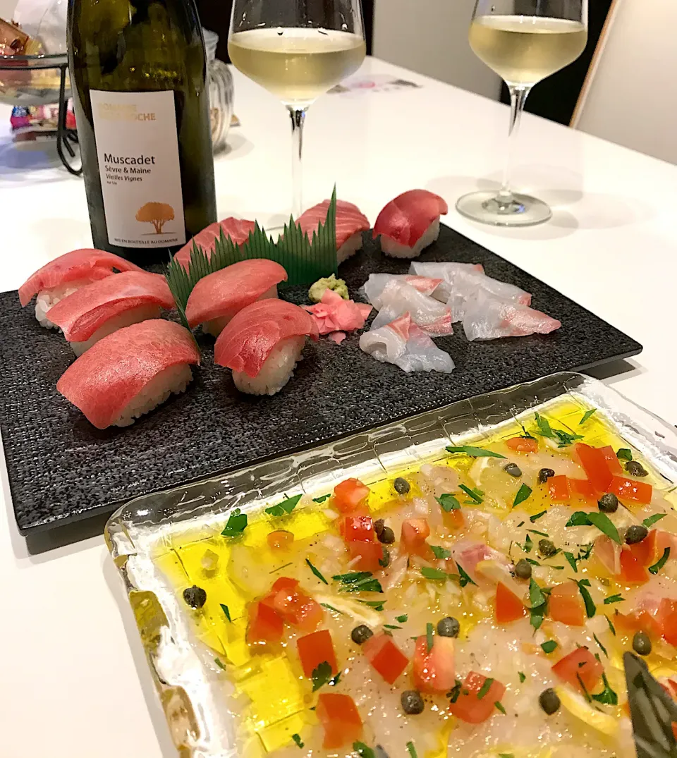 インドマグロ大トロ握り＆鯛のカルパッチョ➰🥂😋|ナムナムさん