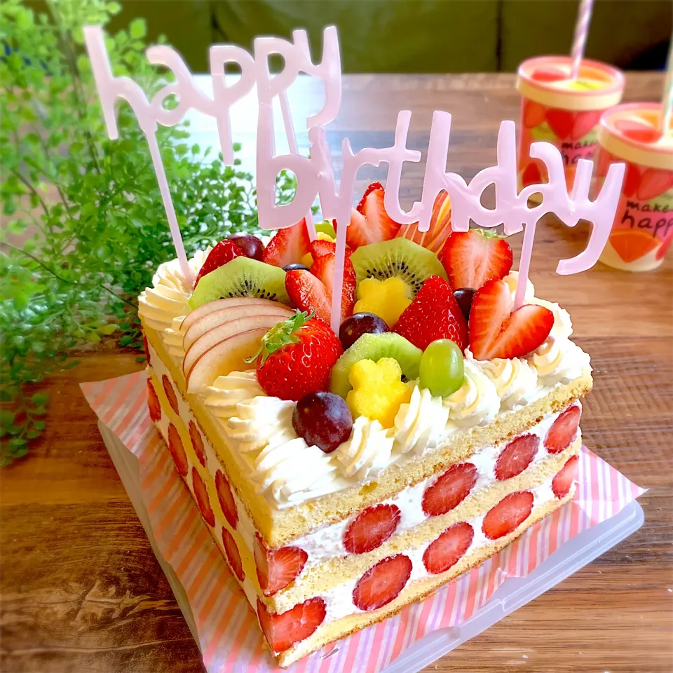 誕生日ケーキ|ともみさん