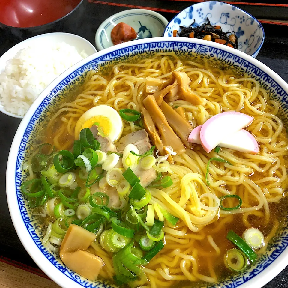 中華そば定食🍜大盛り|ヨッチャンさん