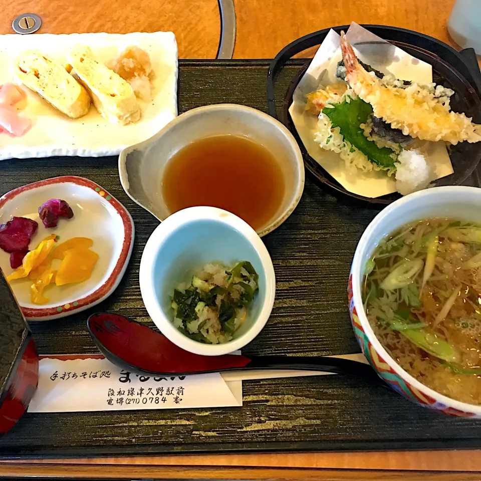 Snapdishの料理写真:土曜日の昼ごはん‼︎ 28 March|Yoshinobu Nakagawaさん