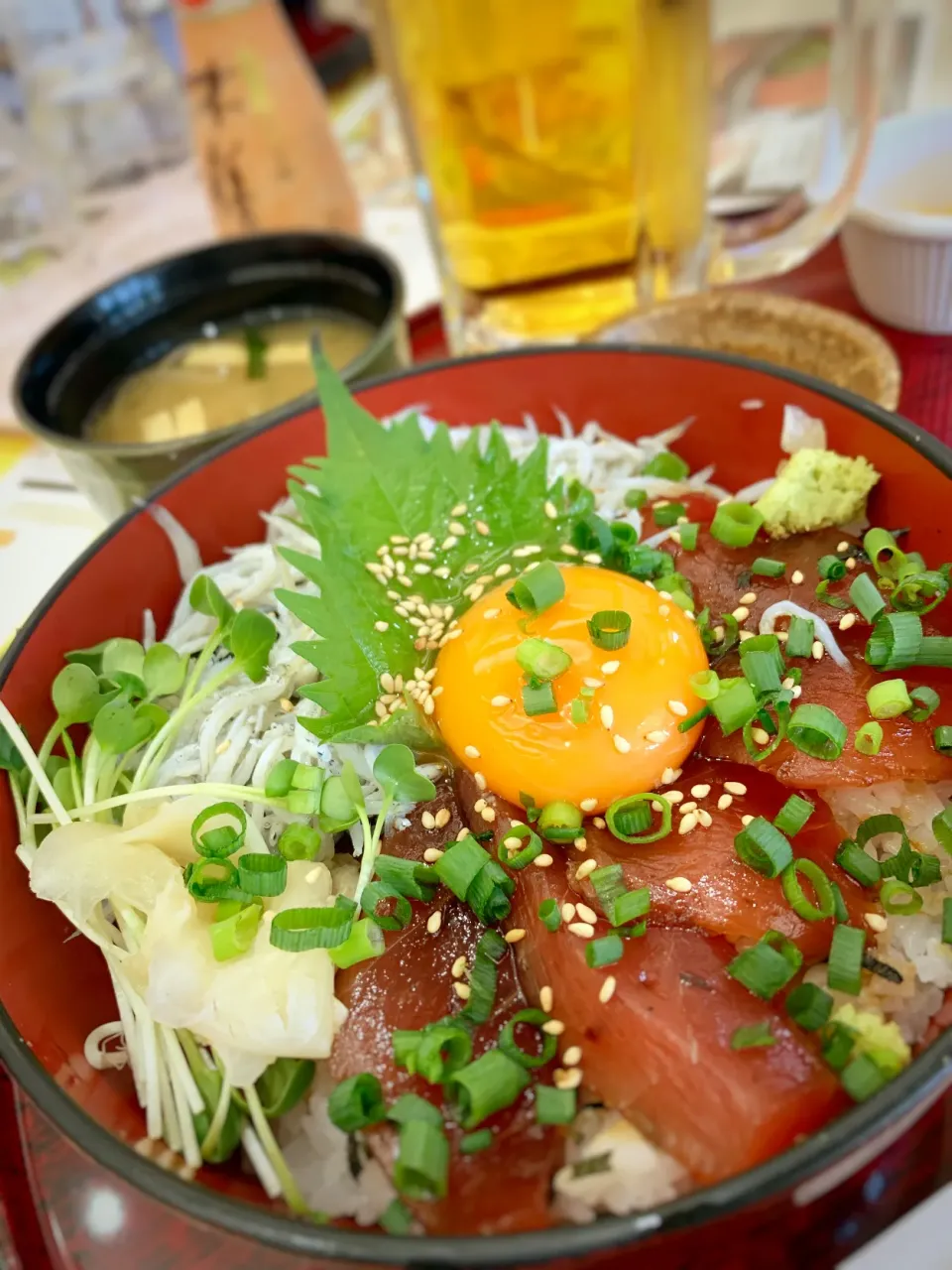 ゴルフ飯　釜揚げしらすと鮪漬け丼|寺尾真次さん