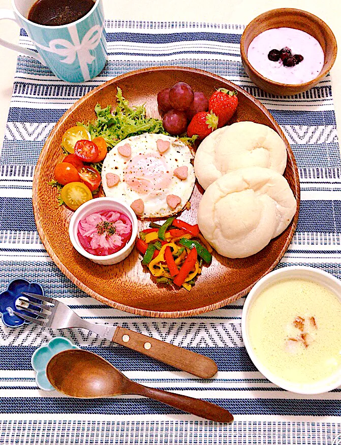 Snapdishの料理写真:❄️雪の日の朝ごパン❄️|ちゃべさん