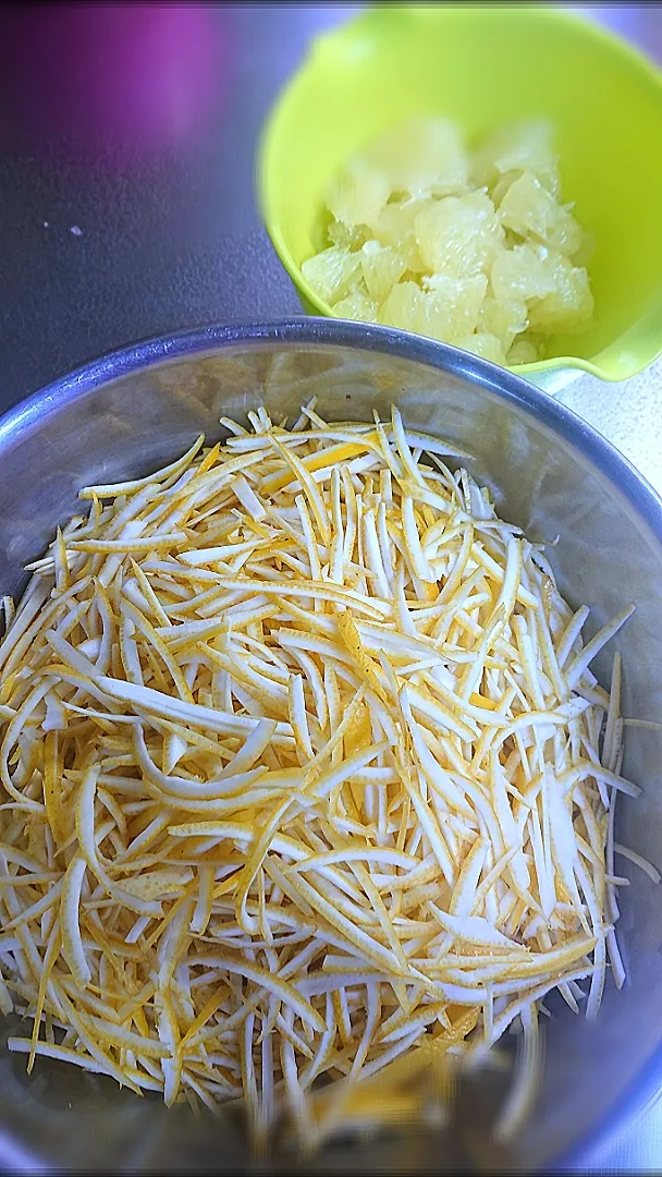 文旦マーマレード仕込み中|藤田 まり子さん