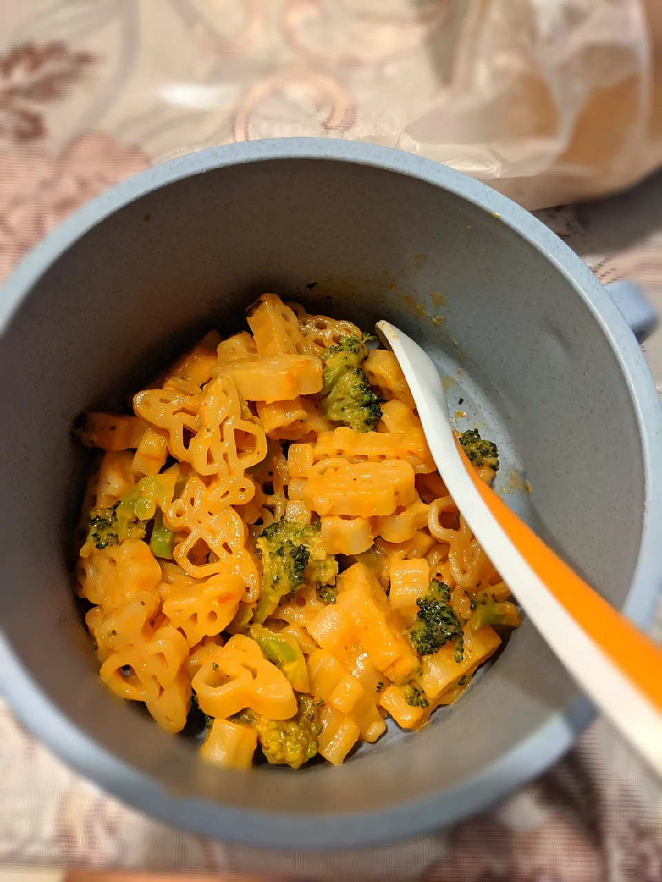 Creamy tomato pasta with broccoli|cyさん