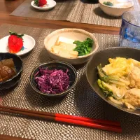 Snapdishの料理写真:肉団子と白菜のスープ|えりかさん