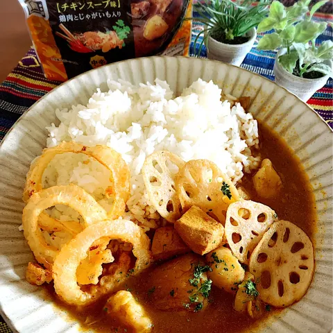 「スパイスカフェ　スープカレー（チキンスープ味）」を使ってみたSnapdishの料理・レシピ写真:shakuyaku33443344さんの料理 オニオンリングとスパイスカレーでいつかのムスコランチ♪