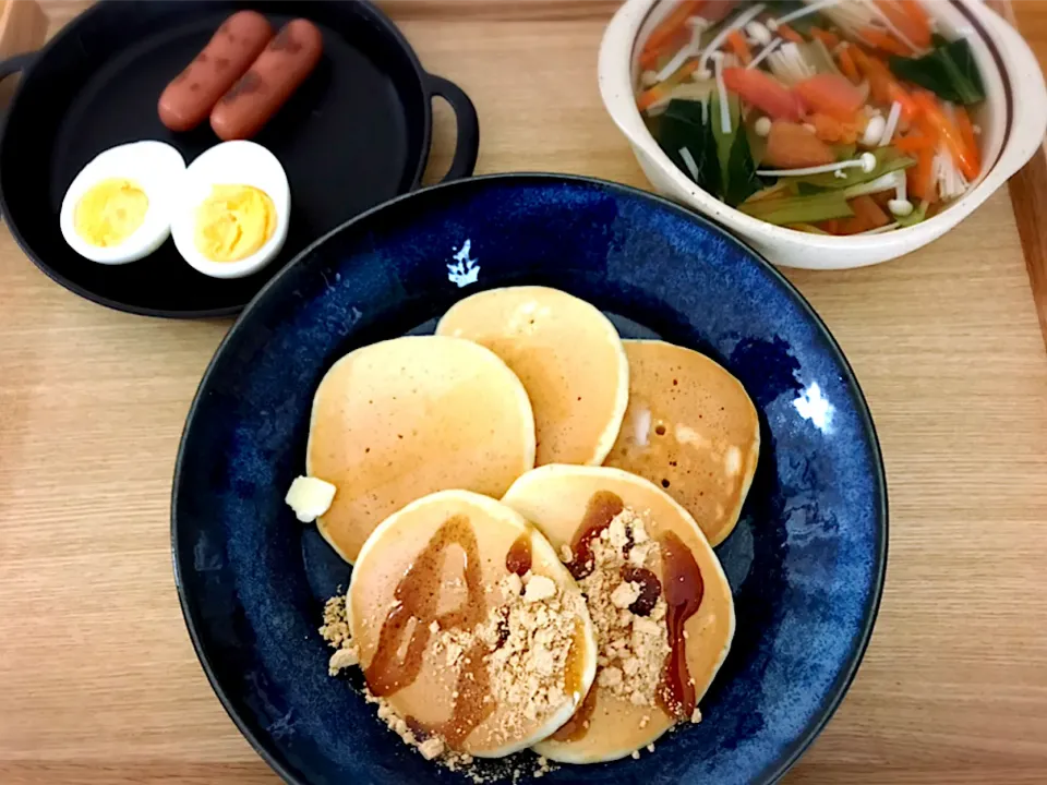 【昼定食】ホットケーキ定食。|okaasansyokudouさん