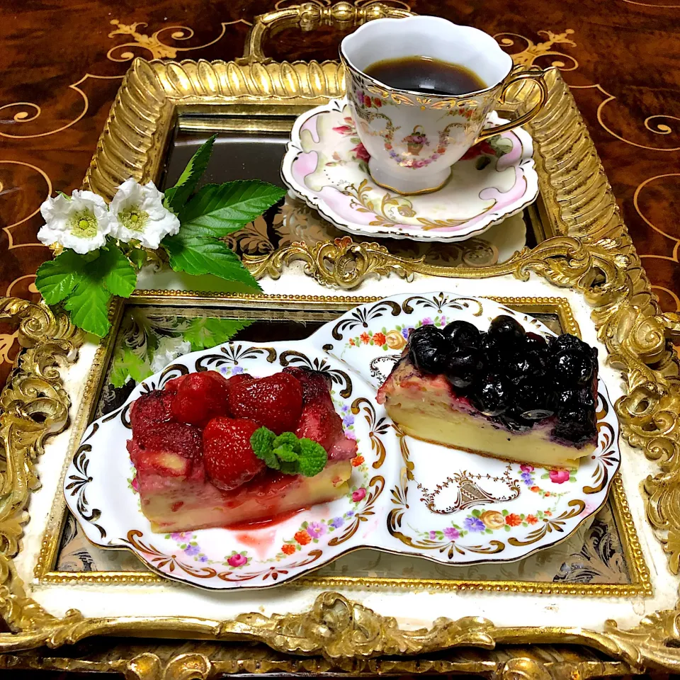 ブルーベリー🍇ストロベリー🍓ヨーグルト  チーズケーキ🌺|henryさん