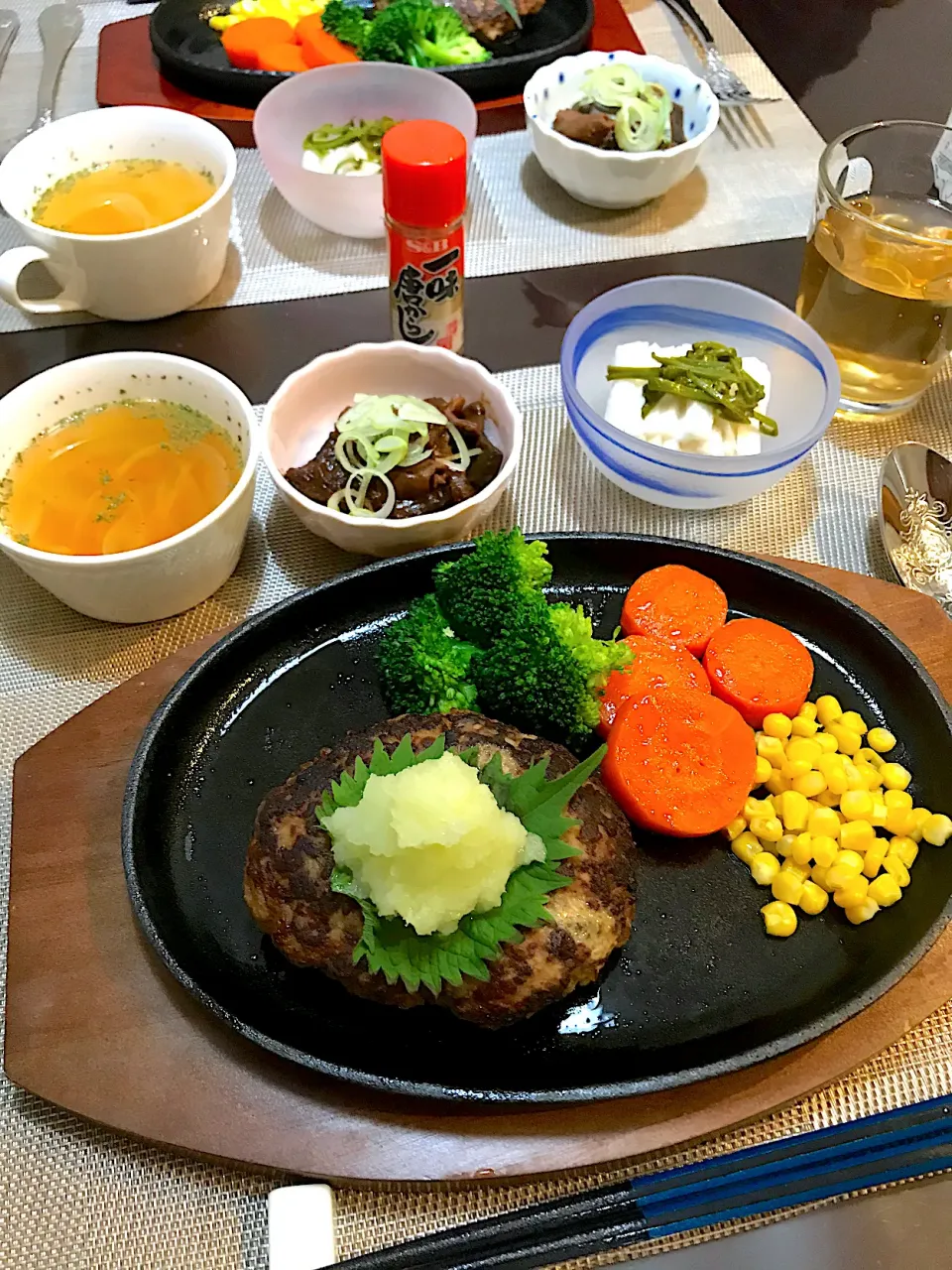 ハンバーグ定食|お豆さん