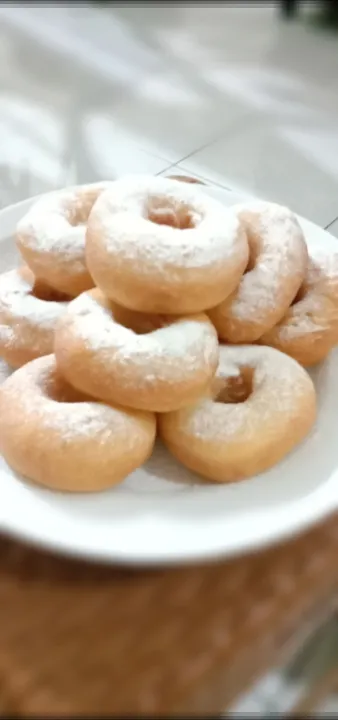 Donat clasik tabur gula|eka Anggrainniさん