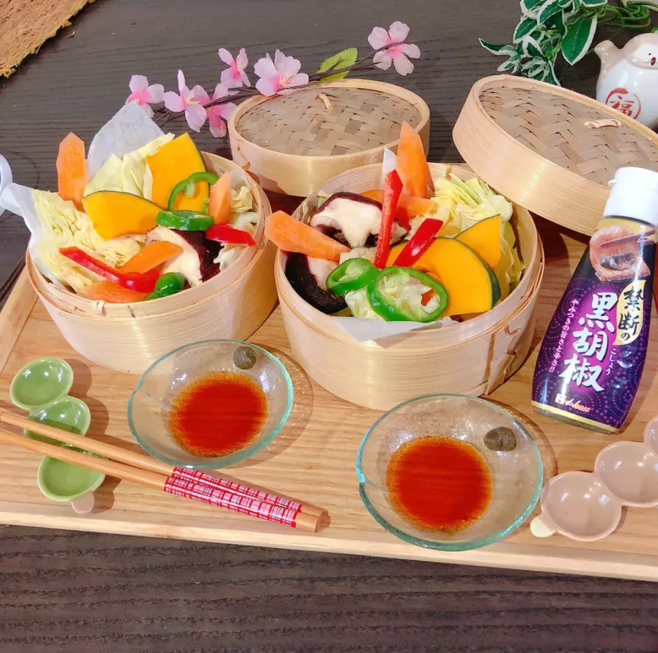 黒胡椒ポン酢de野菜の蒸籠蒸し|ぷらっとさん