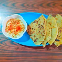 Snapdishの料理写真:allu paratha|lipiさん