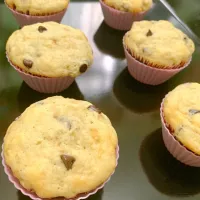 バナナチョコレートマフィン Banana Chocolate Muffins💛|mikiさん