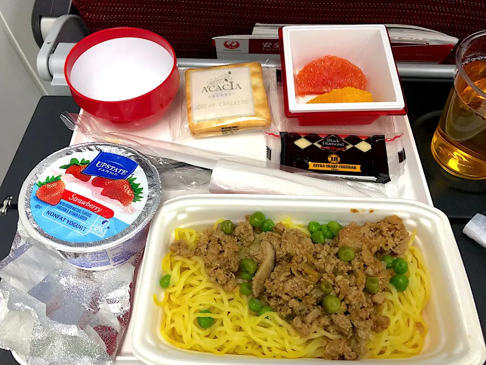 SAN→NRTのJAL便機内食✈️|Makigelinaさん