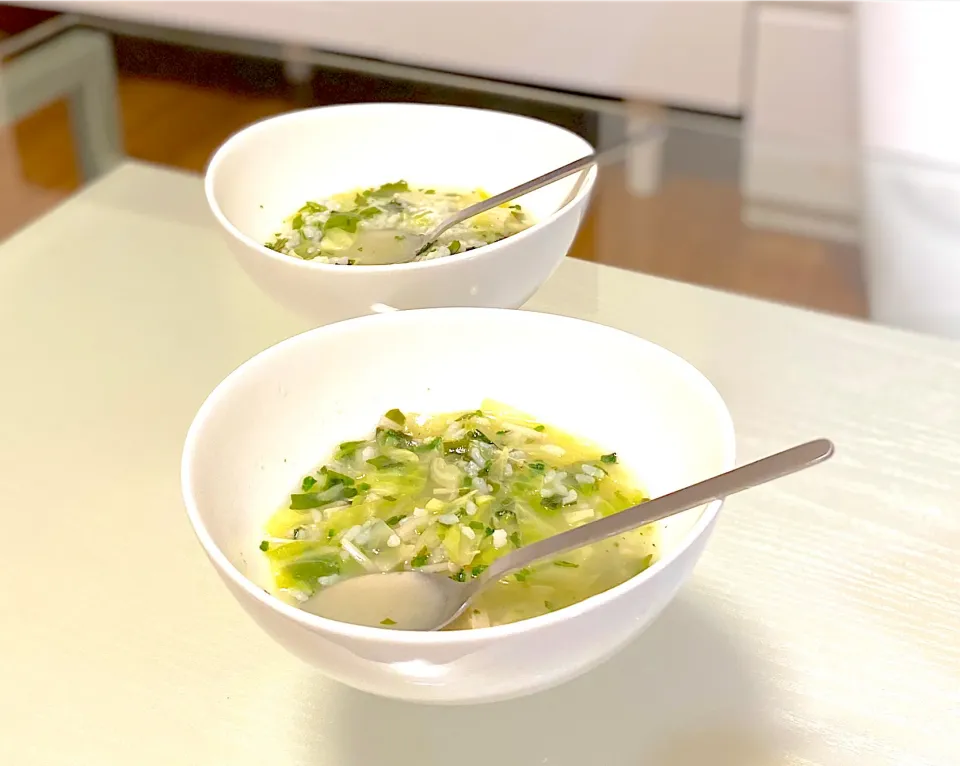 少しのご飯でお雑炊の夜食|かっちゃん杉さん