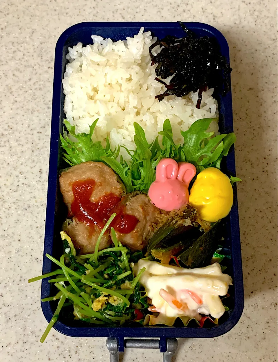 Snapdishの料理写真:ピーマンの肉詰め弁当|besさん