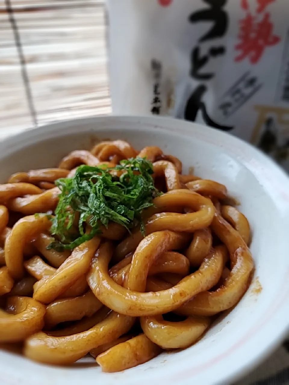 ヨッチャンさんの料理 【伊勢うどん】の全く新しい食べ方‼️これを知ったら普通に戻れないよ😳💦

久世福で見つけた💛
旨！！　自粛でも伊勢を堪能|みるくここあさん