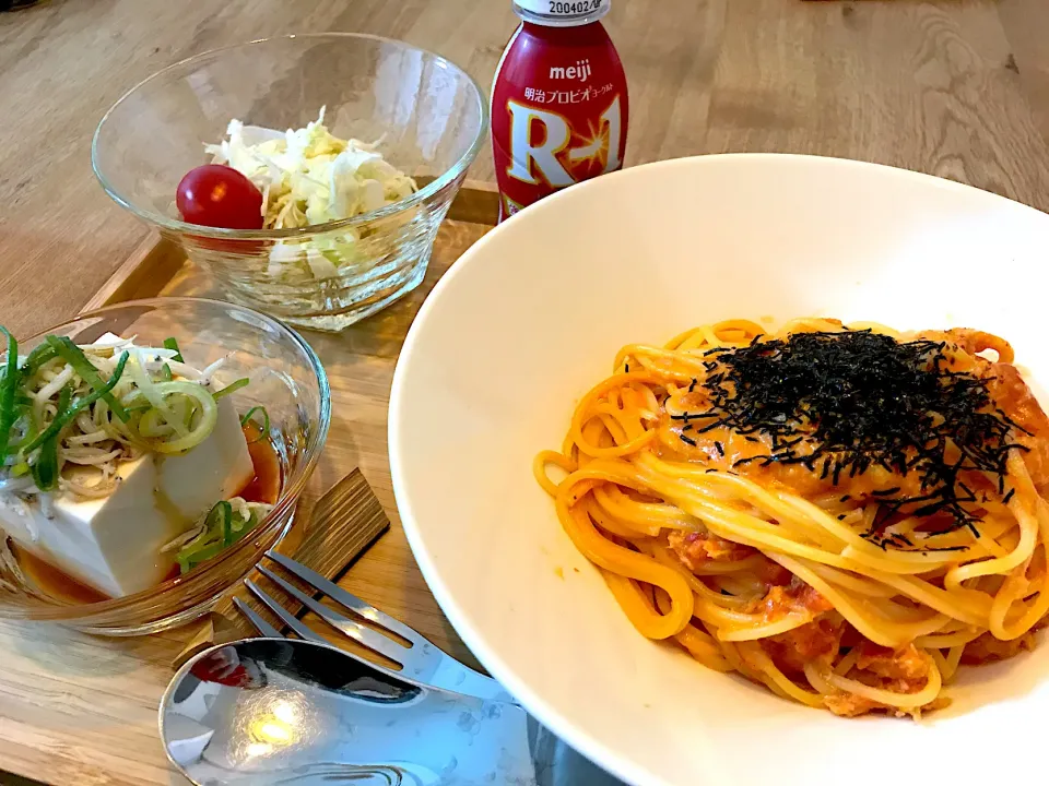 Snapdishの料理写真:2020.4.1 蟹クリームパスタ|yyyukkkaさん